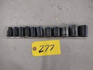 lot 277 image: 12 Impact Sockets...