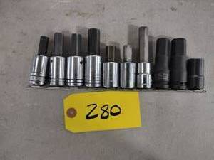 lot 280 image: 12 Allen Hex Sockets...