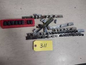 lot 311 image: 14 Sockets...