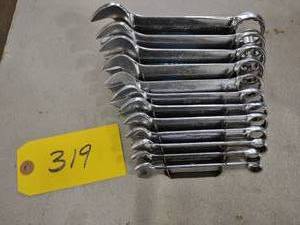 lot 319 image: Snap-On Wrench Set, 38 - 1 116...
