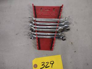 lot 329 image: Brake line Wrenches, 716 - 34...