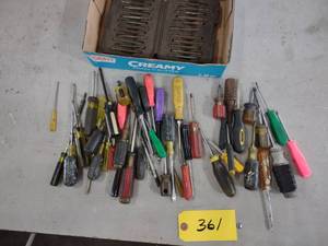 lot 361 image: Screwdrivers...