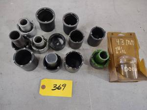 lot 369 image: Hub & Spindle Sockets...
