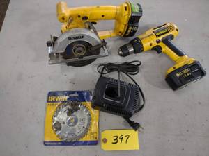 lot 397 image: Dewalt 14.4 Volt Saw & Drill, Works...