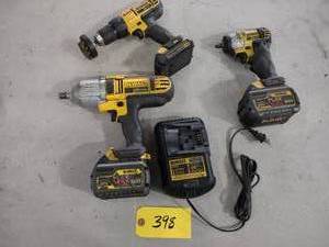 lot 398 image: Dewalt 20 Volt Tool Set, Works...