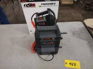 lot 428 image: DSR Jump Starter, Works...