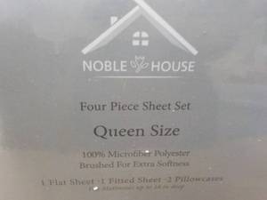 lot 71 image: queen size ultra soft sheet set