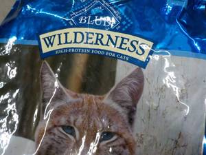 lot 132 image: Blue Wilderness Adult Cat Food