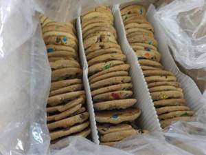 lot 183 image: Bakers Source chocolate chip cookies