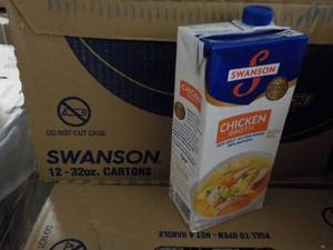 lot 305 image: Swansons Chicken Broth