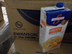 lot 306 image: Swansons Chicken Broth