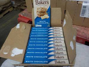 lot 339 image: Bakers white chocolate