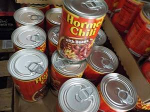 lot 354 image: Hormel Chili with beans