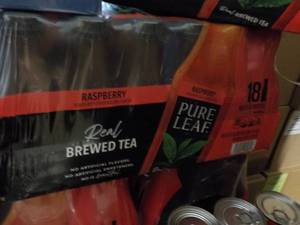lot 363 image: Pure Leaf raspberry brewed tea