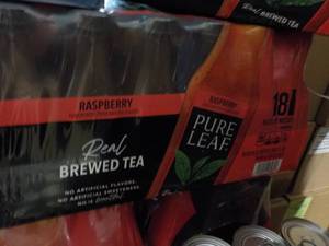lot 364 image: Pure Leaf raspberry brewed tea
