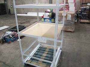 lot 123 image: Adjustable Metal Frame Built Fit Onto Pallets - Perfect for Projects