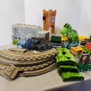 Thomas the Train Castle and Train Track