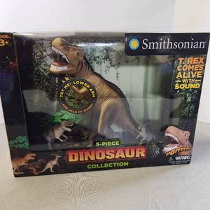 Smithsonian 5 Piece Dinosaur Set