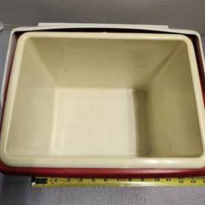 Igloo Personal Cooler - Little Playmate