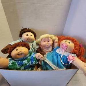 Cabbage Patch Dolls and Clothes