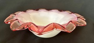 lot 39 image: Antique 1860 Brides Glass Bowl with Pleated Petal Edges