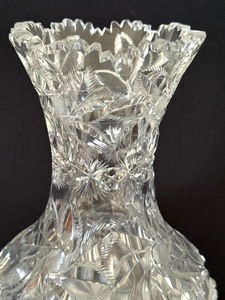 lot 49 image: Vintage Cut Crystal Vase by Libbey