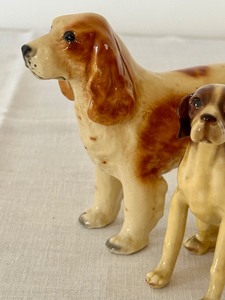 lot 59 image: Antique Mortens Studio Beagle Figurine & Spaniel Figurine