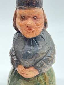 lot 28 image: Two Vintage Hand Carved Norwegian Figurines