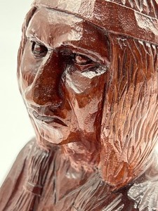 lot 82 image: Vintage Hand Carved Native American Figurine