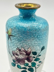lot 8 image: Antique Miniature Cloisonne Vase