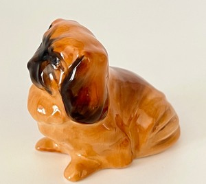 lot 127 image: Vintage Royal Doulton Pekingese Dog Figurine
