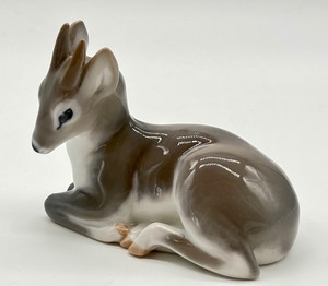 lot 142 image: Vintage Royal Copenhagen Deer Figurine No. 2648