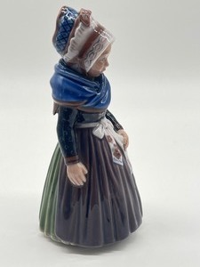 lot 149 image: Peter Jens Dahl Jensen Figurine #1165