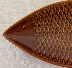lot 221 image: Vintage Gustavsberg Fish Themed Plate