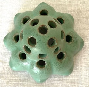 lot 257 image: Vintage Floral Frog