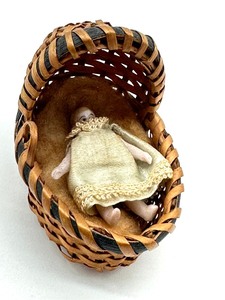 lot 310 image: Miniature One Inch Doll with Basket
