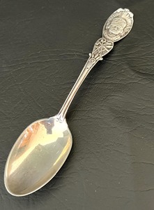 lot 273 image: Vintage Sterling C. Hornaday Native American Figurine Spoon
