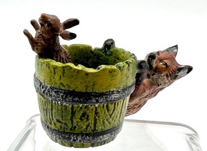 lot 285 image: Antique Cold Painted Austria Miniature Bronze Figurine