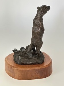 lot 173 image: Artisan Bronze Ground Squirrel Sculpture by Lowell Davis