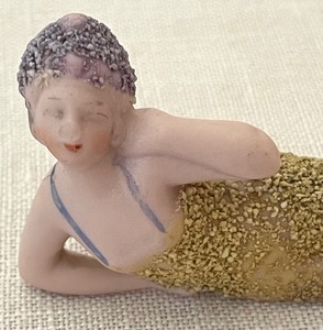 lot 206 image: Antique 1920s Bisque Bathing Suit Beauty Figurine