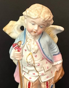 lot 388 image: Vintage Victorian Porcelain Figurine