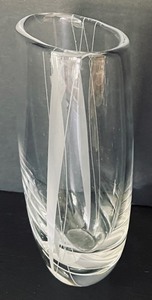lot 391 image: Vintage Signed Orrefors Vase
