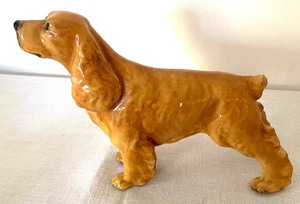 lot 394 image: Four Vintage Morton Studios Dog Figurines