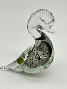 lot 400 image: Vintage Swedish Art Glass Duck Figurine