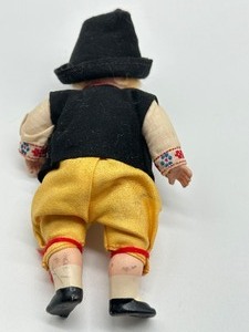 lot 353 image: Antique Miniature Swedish Doll