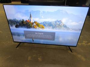 lot 1035 image: LG 65 Inch Class UQ7570 PUJ series LED 4K UHD Smart webOS (SMALL SCRATCH BOTTOM CENTER)