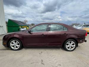 2012 Ford Fusion SE - 1 OWNER