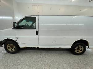 2005 Chevrolet Express 1500 - 2 OWNERS