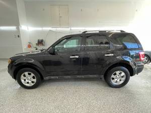 2011 Ford Escape Limited - AWD