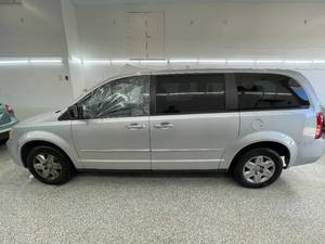 2009 Dodge Grand Caravan SE - 2 OWNERS